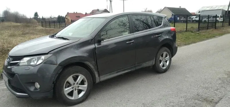 samochody osobowe Toyota RAV4 cena 28000 przebieg: 305400, rok produkcji 2013 z Pilzno